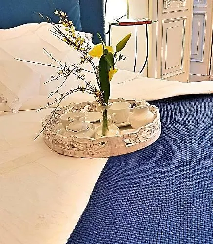 Palazzo Rodio Apartment